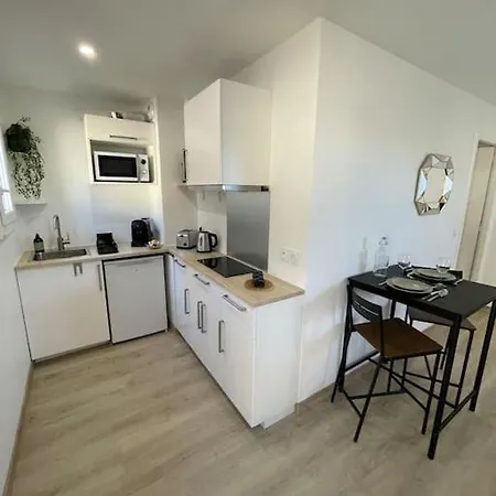 27m² Sur La Cote Pavee Avec Parking Prive Apartment